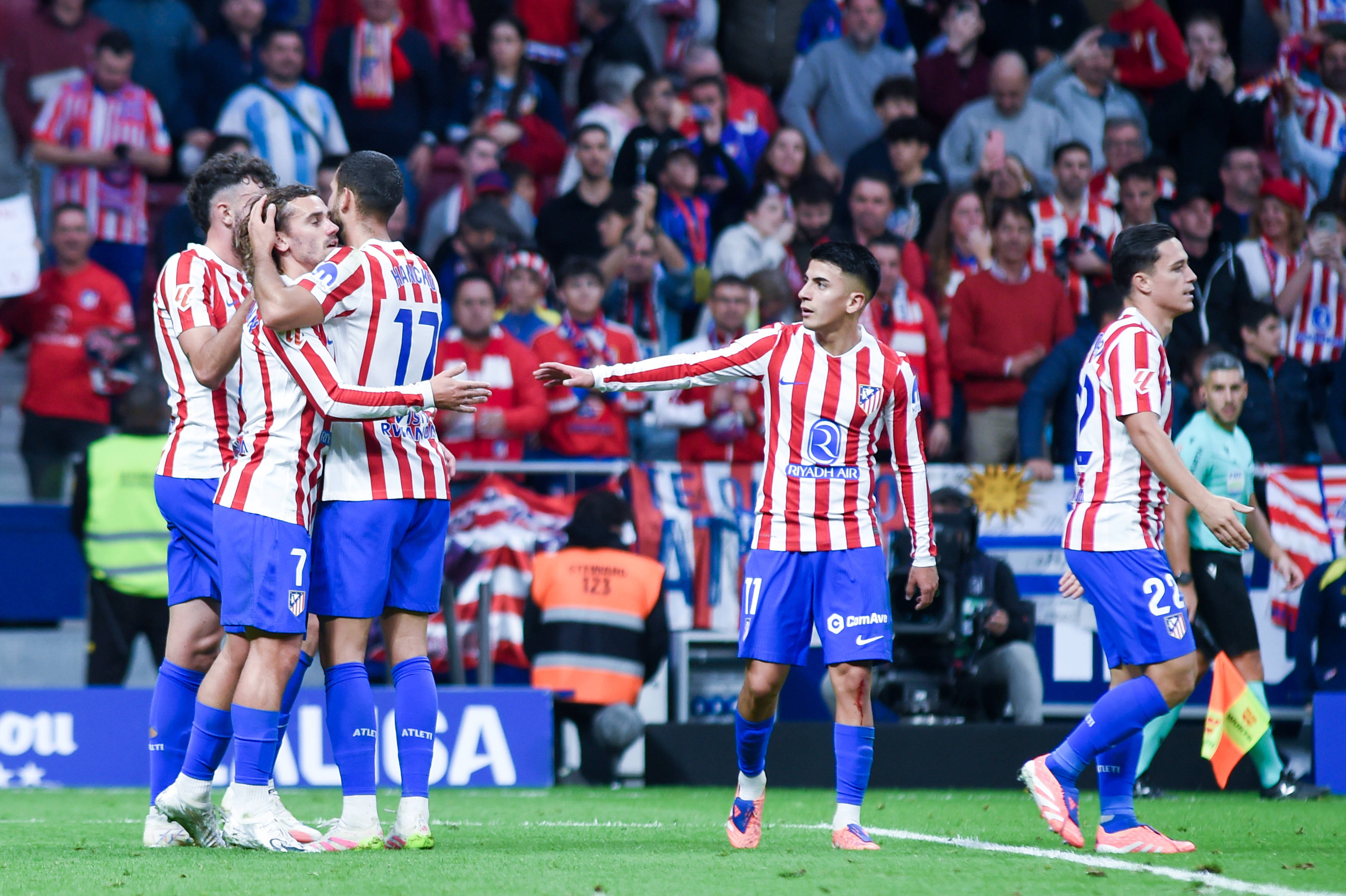 塞维利亚完胜智利,梅西制霸全场 塞维利亚完胜智利,梅西制霸全场