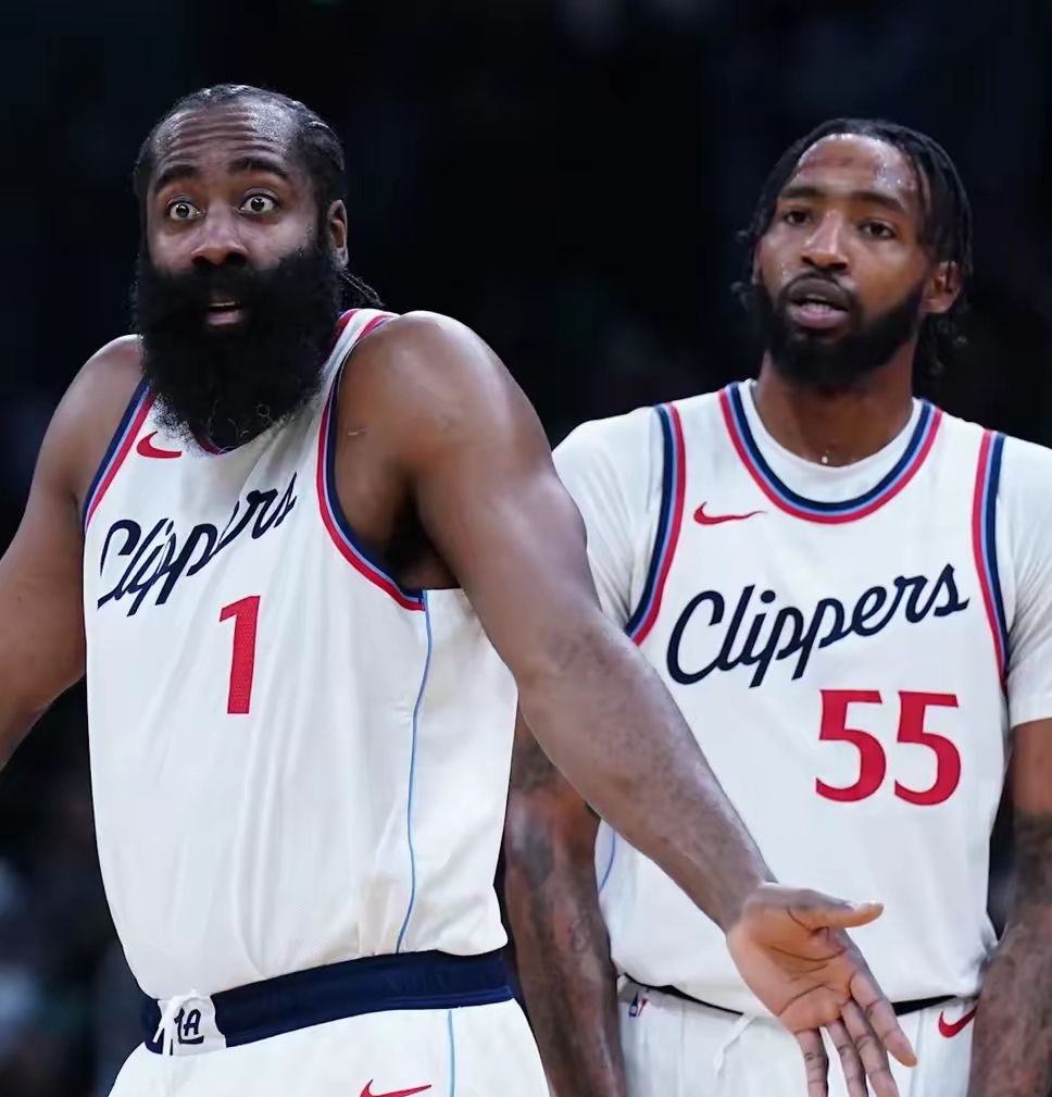 鹈鹕轻取灰熊,福克斯一己之力扛起全队 鹈鹕轻取灰熊,福克斯一己之力扛起全队