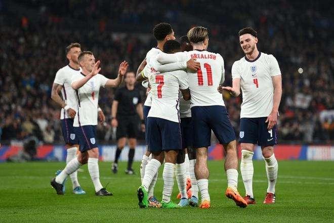 英格兰轻取阿根廷,佩德里统治全场 英格兰轻取阿根廷,佩德里统治全场