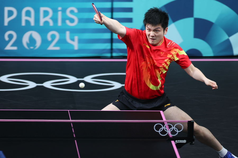 中国队险胜韩国队,樊振东点燃赛场 中国队险胜韩国队,樊振东点燃赛场