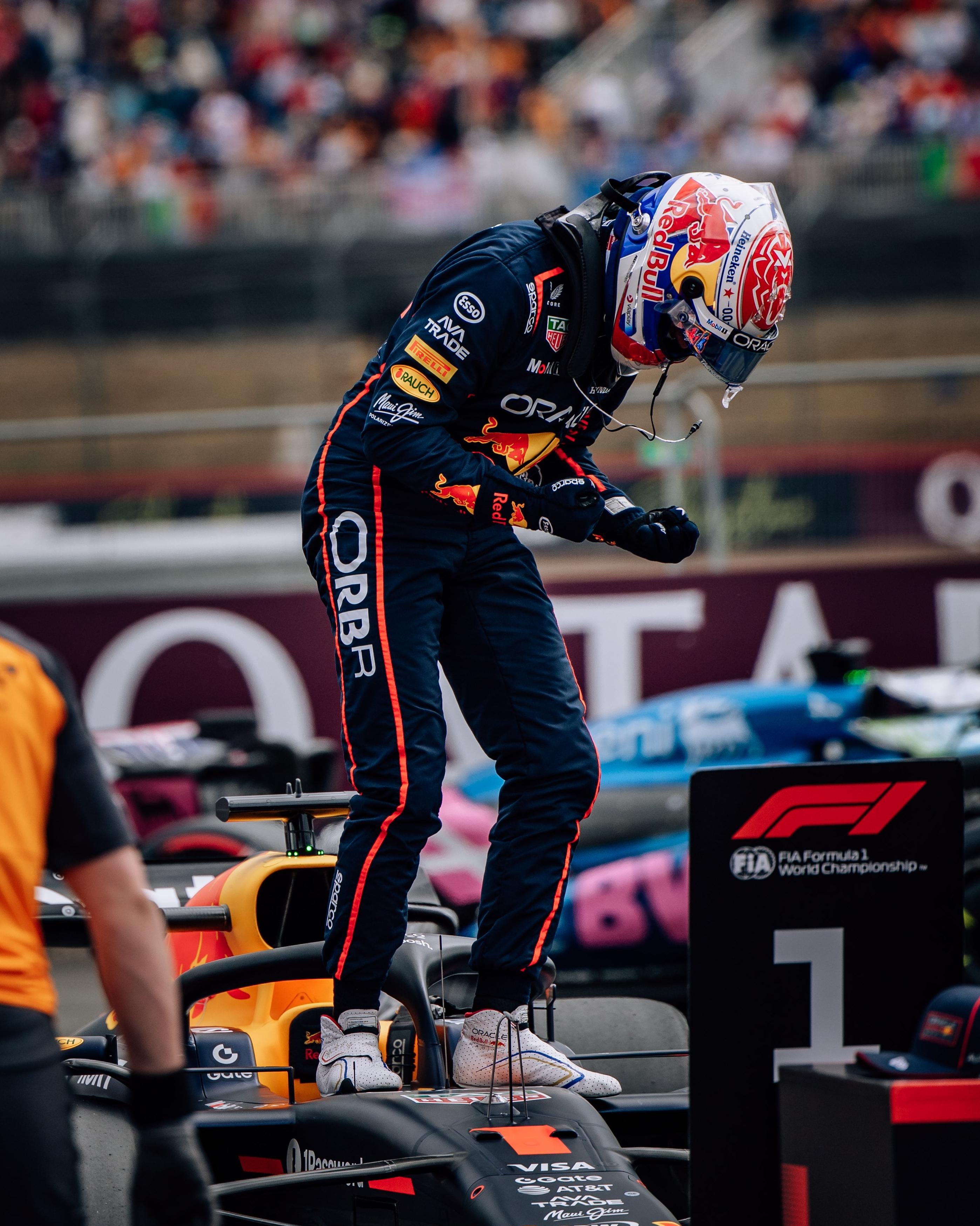 红牛二队碾压法拉利，维斯塔潘扛起全队