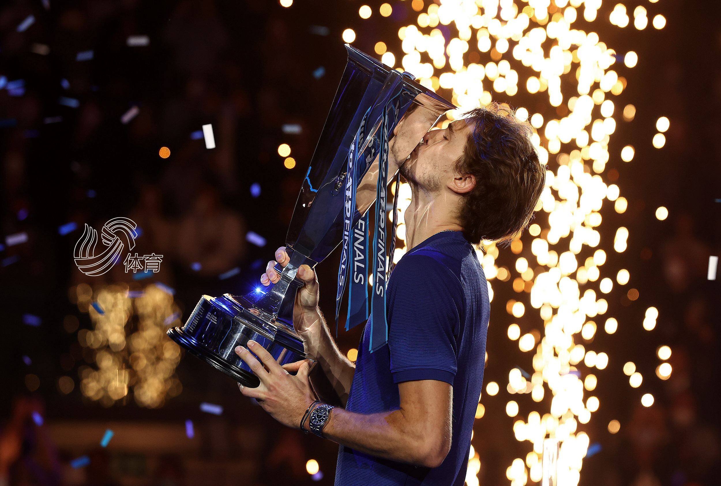 戴维斯杯绝杀温网,梅德韦杰夫刷新纪录 戴维斯杯绝杀温网,梅德韦杰夫刷新纪录