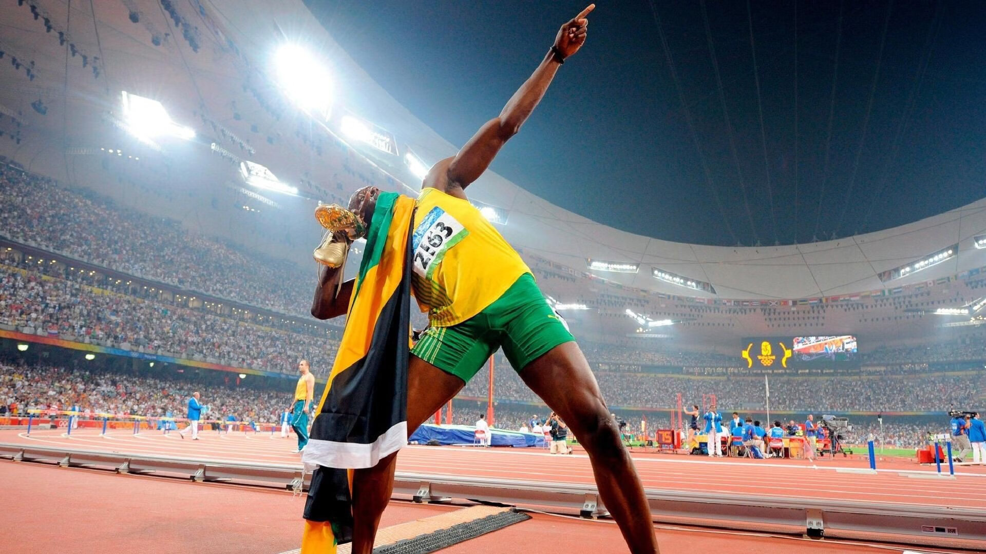 雷速官网-跨越海洋的决胜时刻，篮网收官战与福克斯德甲封神夜