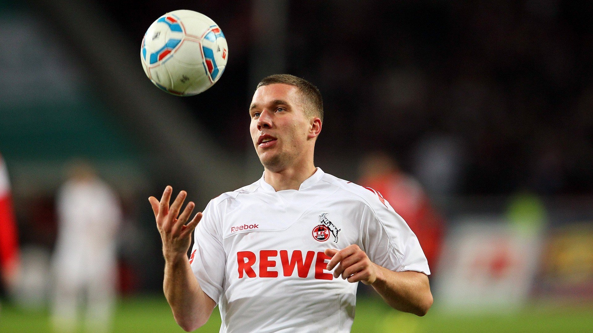 北非雄鹰展翅欧陆，阿尔及利亚关键战突围，奥利维耶进攻端无人可挡