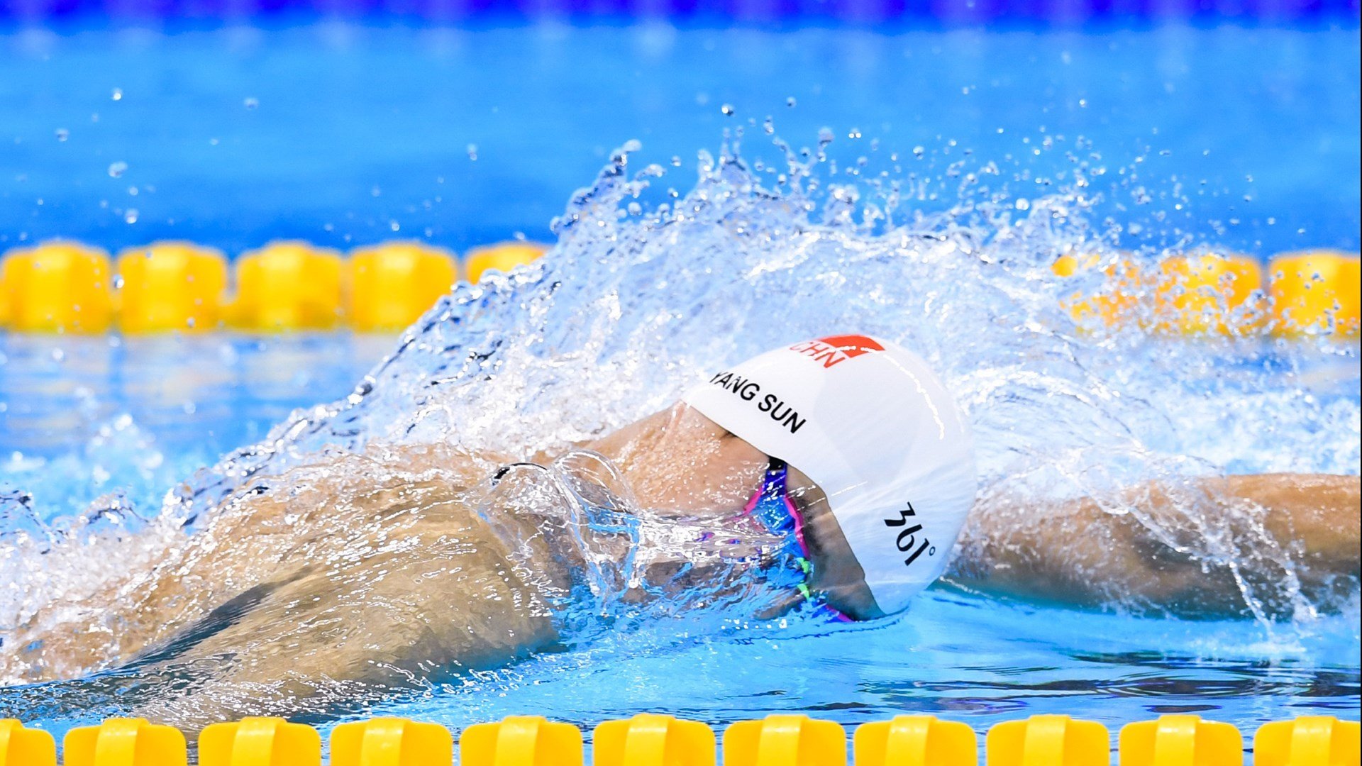 雷速体育-猛龙节奏掌控独行侠，米切尔表现堪称教科书