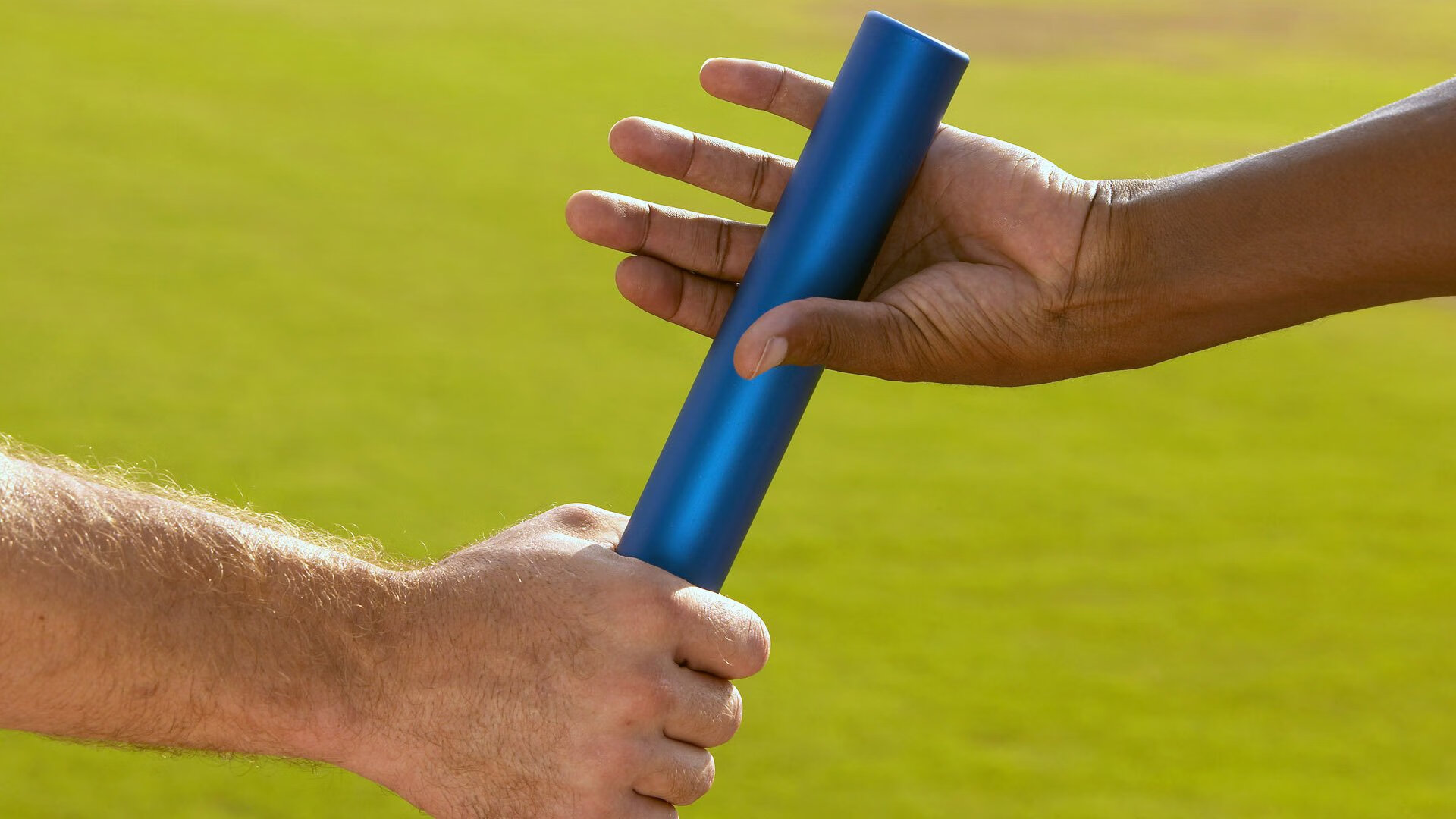 赛道上的逆袭，皮亚斯特里高光时刻，雷诺车队如何翻盘威廉姆斯